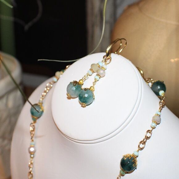 Amazonite necklace with matching earrings - Picture 6 of 8